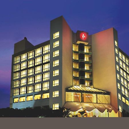 מלון Ramada By Wyndham נאווי מומבאי מראה חיצוני תמונה