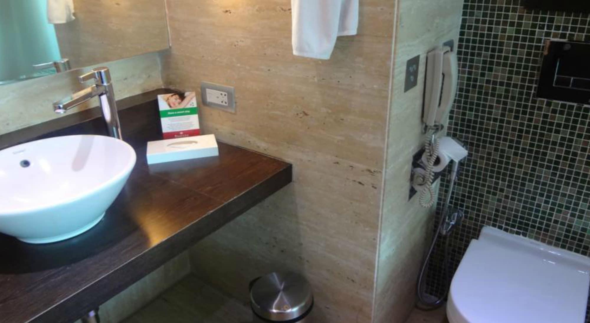 מלון Ramada By Wyndham נאווי מומבאי מראה חיצוני תמונה