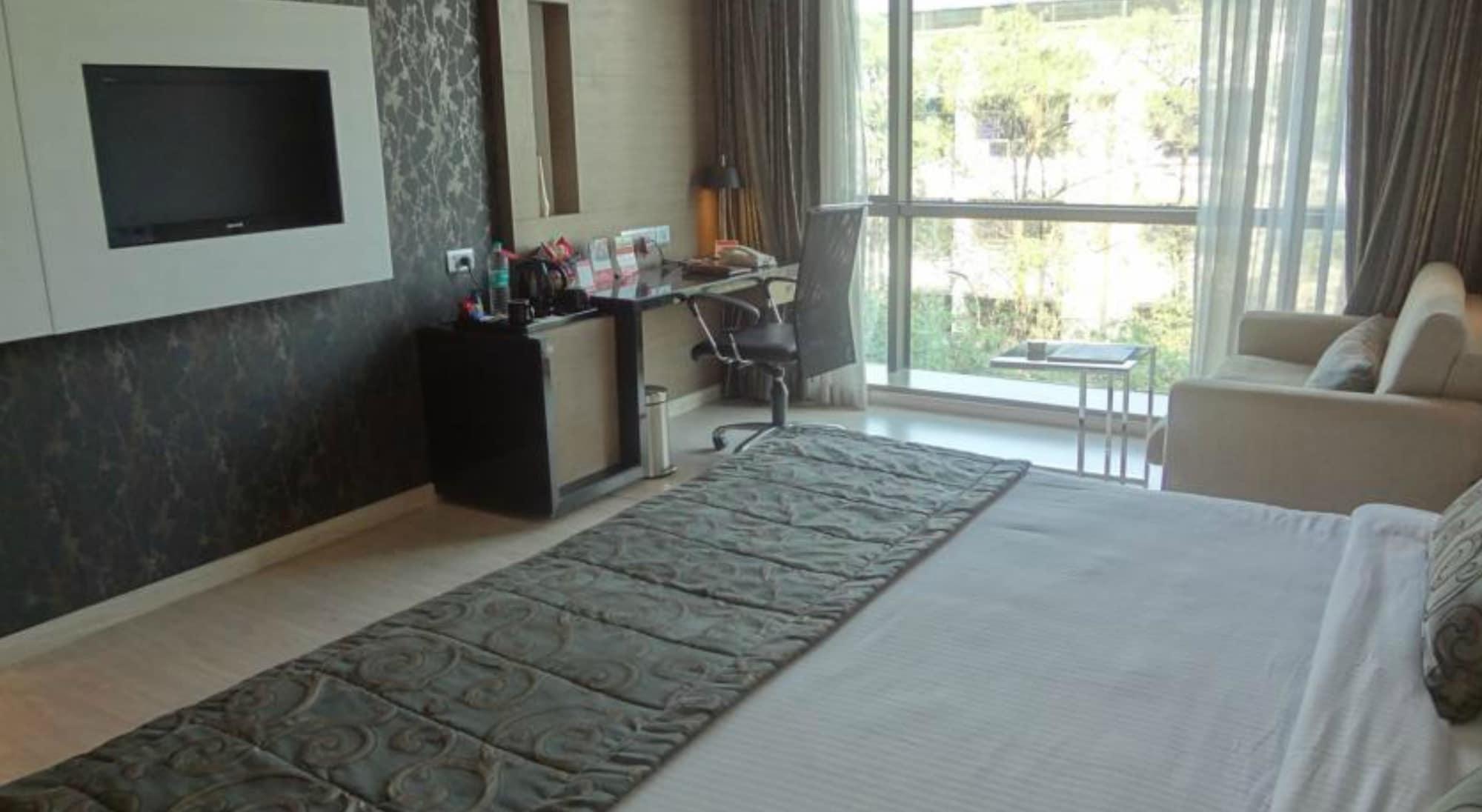 מלון Ramada By Wyndham נאווי מומבאי מראה חיצוני תמונה