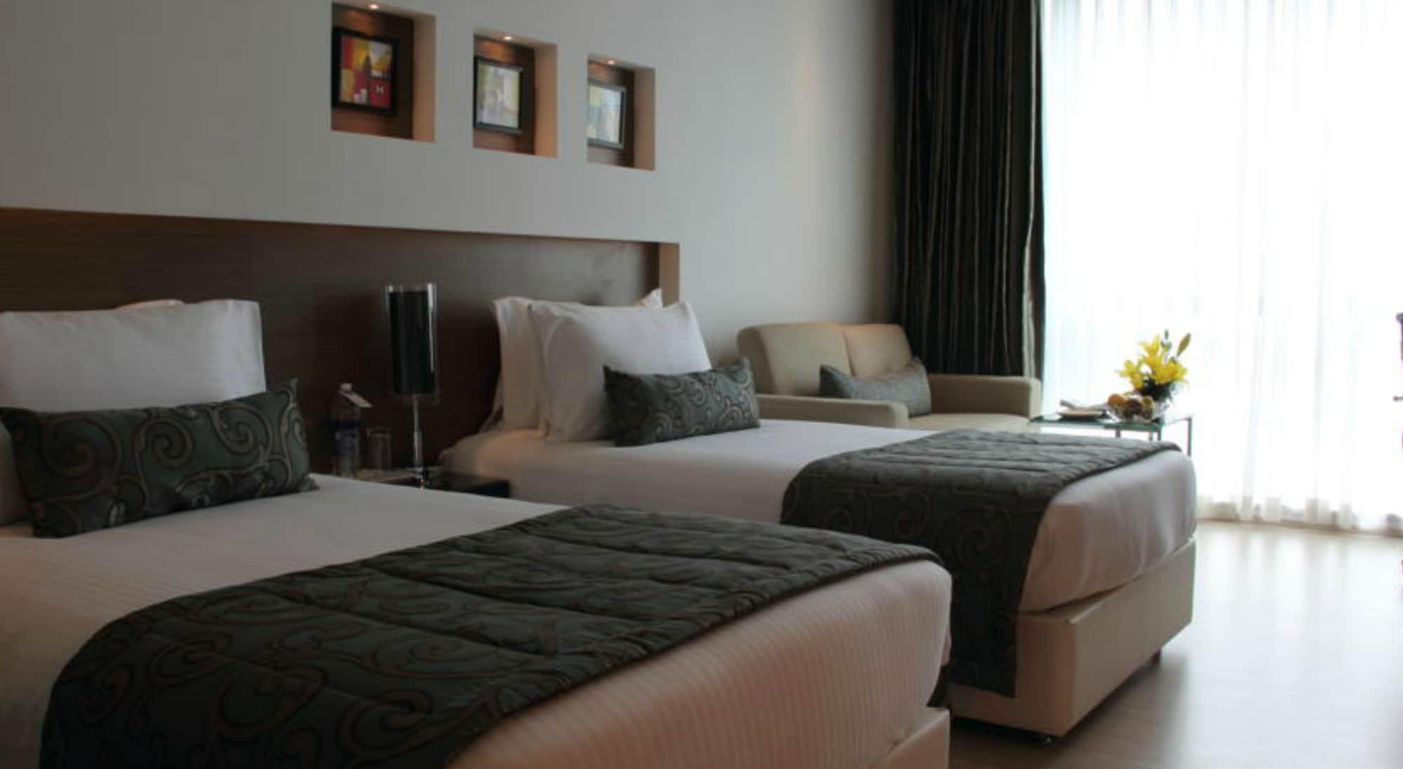 מלון Ramada By Wyndham נאווי מומבאי מראה חיצוני תמונה