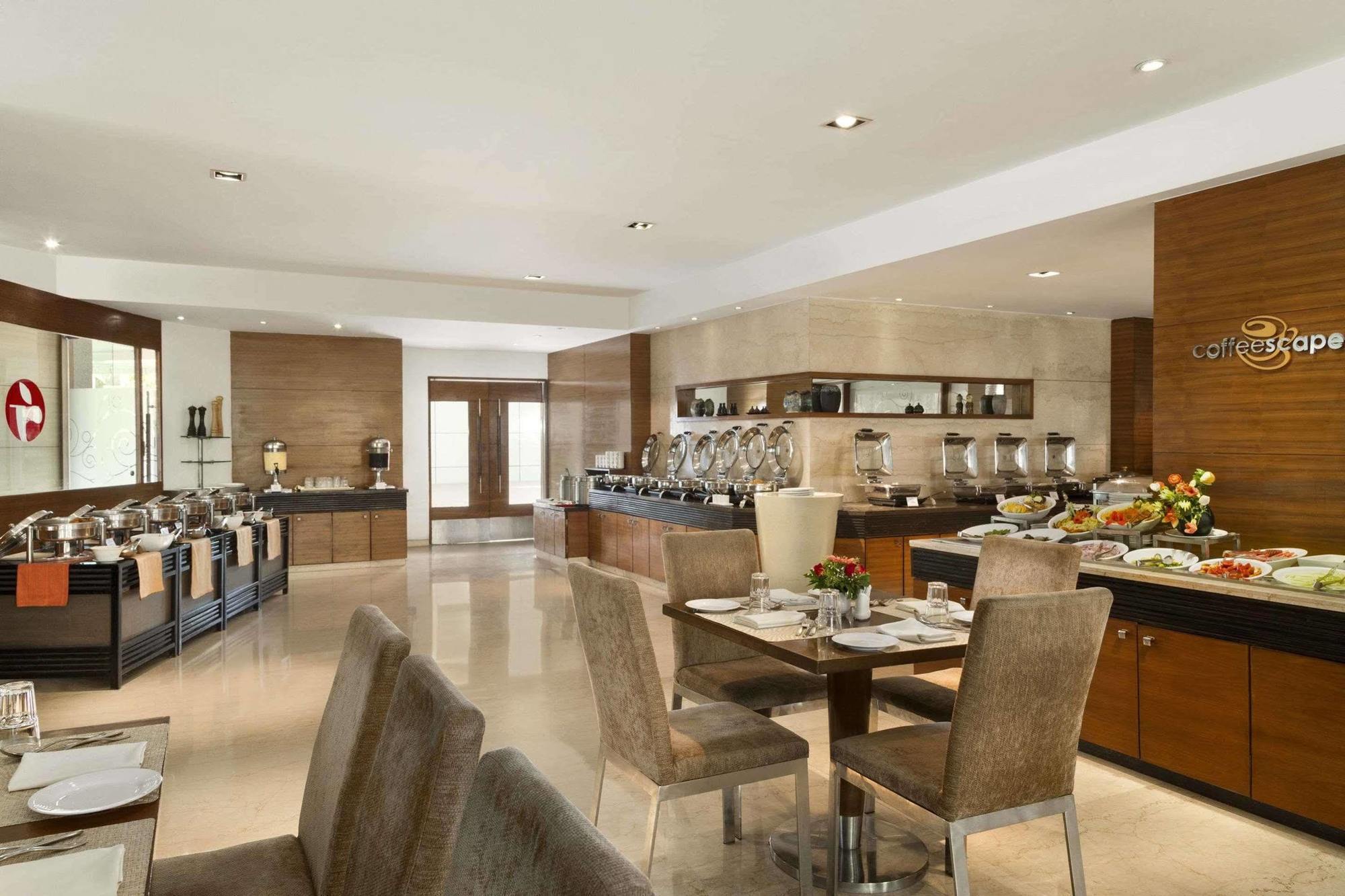מלון Ramada By Wyndham נאווי מומבאי מראה חיצוני תמונה